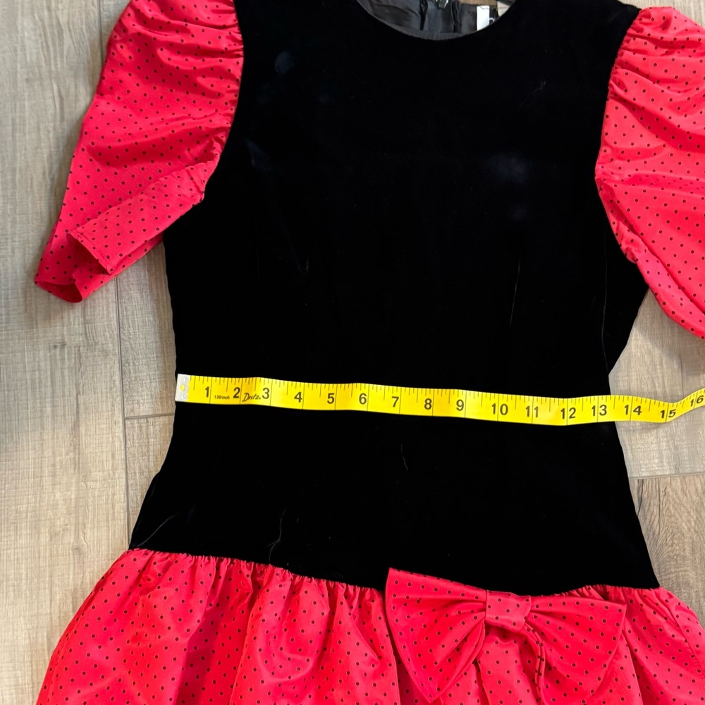 Vintage Jody California Dress • 1980s • Made in USA • Size 8 - Picture 10 of 12
